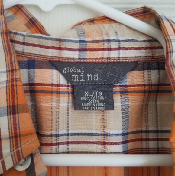 Men's button up shirt - Picture 2 of 2